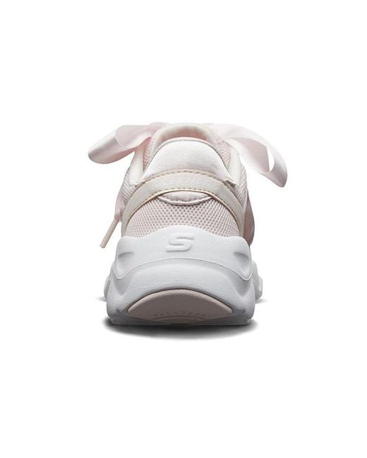 Skechers White (Wmns) D'Lites Airy Low Top Sneakers