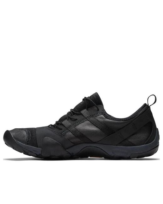 New Balance Mt10O X Issey Miyake in Black for Men | Lyst UK