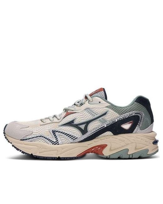 Mizuno White Adventure 'Off' for men