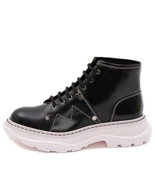 McQueen Black (Wmns) Tread Lace-Up Boot