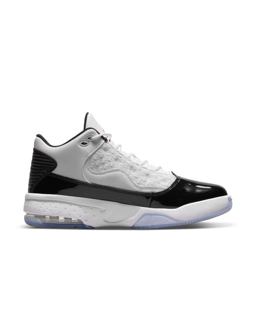 Nike White Max Aura 2 Gym' for men