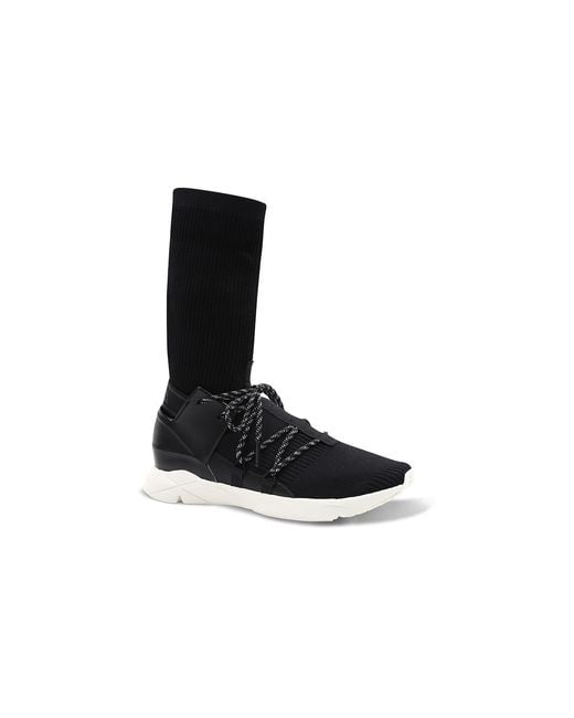Reebok Black Sock Runner Caged