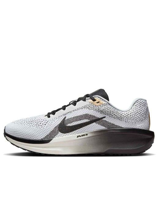 Nike White Air Zoom Winflo 11 Se Metallic' for men