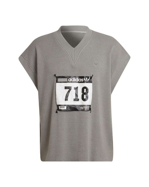 Adidas Gray Originals Version Detachable Solid Color Athleisure Casual Sports V Neck Vest for men