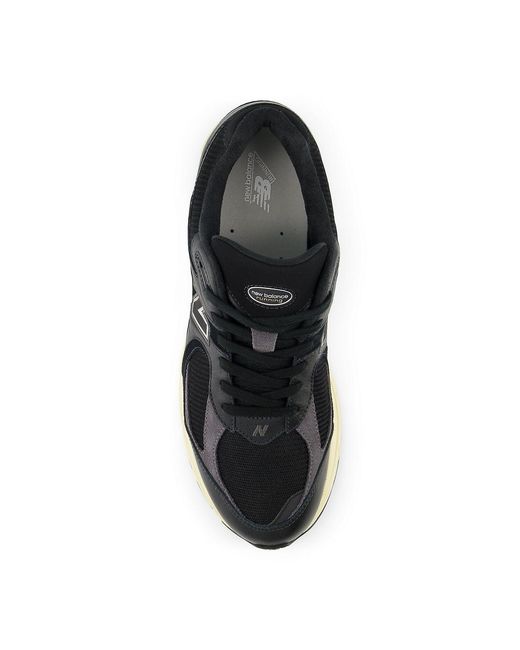 New Balance Black 2002R Vintage' for men