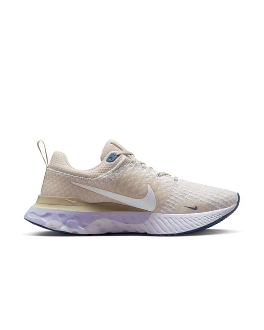 Nike White (Wmns) React Infinity Run Flyknit 3 'Oat'