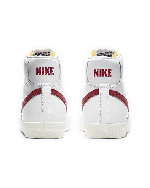 Nike White (Wmns) Blazer '77 Vintage Mid Worn Brick'