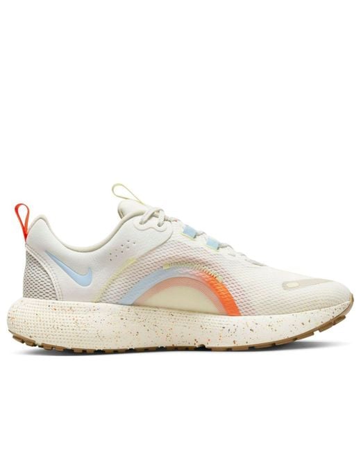 Nike White (Wmns) React Escape Run 2