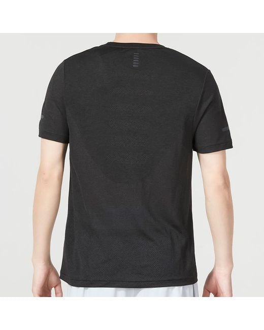 Under Armour Black Seamless Stride Short Sleeve for men