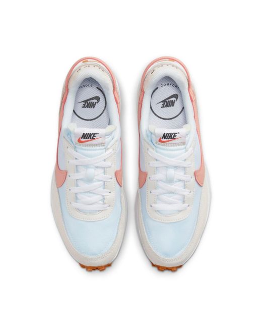 Nike White (Wmns) Waffle Debut Light Madder Root Gum'