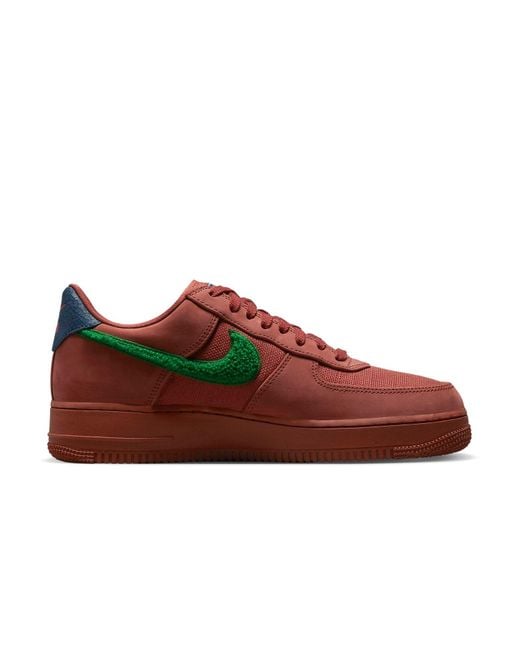 Nike Red Air Force 1 Low 'La Familia' for men
