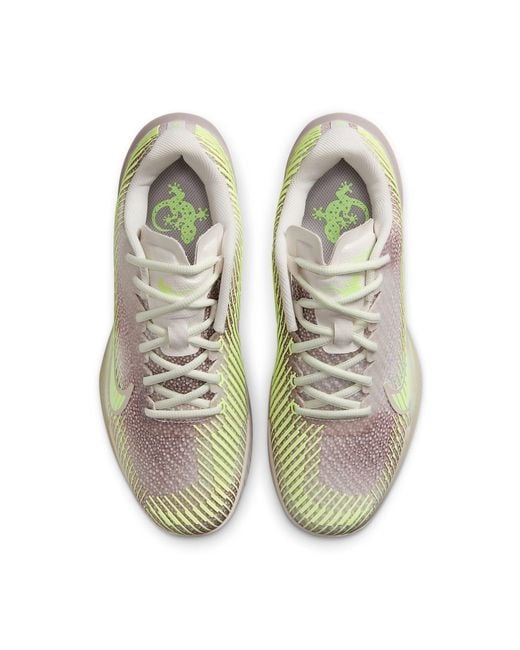 Nike White (Wmns) Court Air Zoom Vapor 11 Premium Hard Court Tennis Shoes