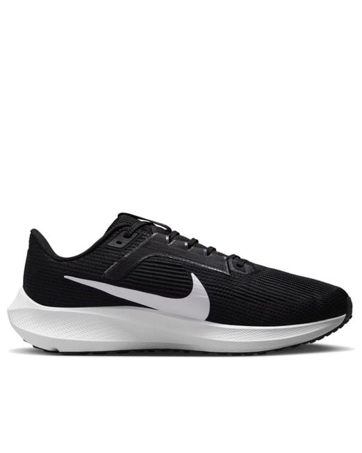 Nike Black Air Zoom Pegasus 40 Wide for men