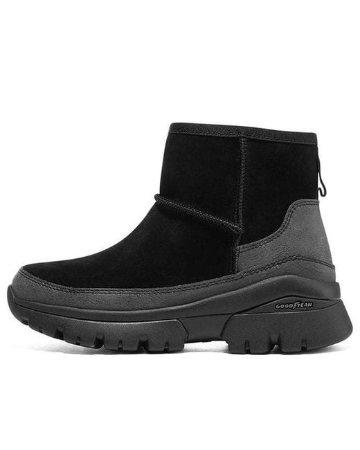 Skechers Black (Wmns) Stormcrusher