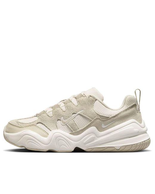 Nike White (Wmns) Tech Hera 'Light Orewood'