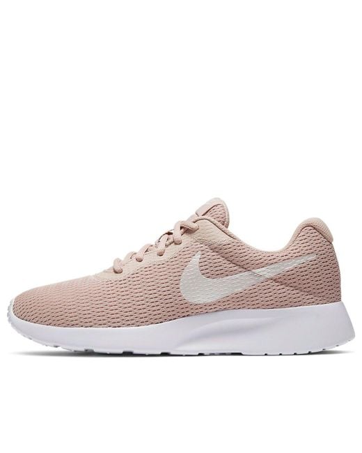tanjun nike pink