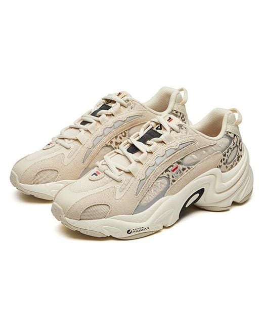 Fila White Low Tops Sports Shoe for men