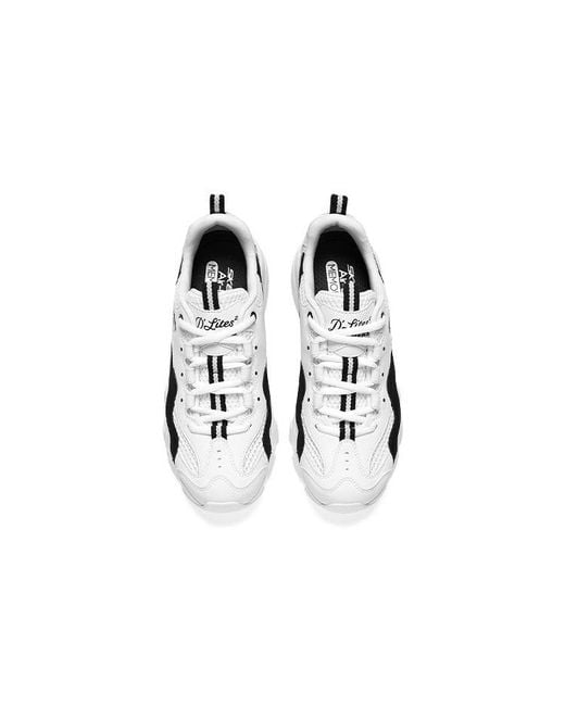 Skechers White (Wmns) D'Lites 2.0
