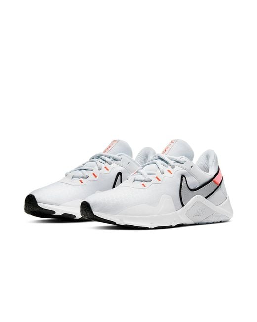 Nike Legend Essential 2 Shoes Grey/white