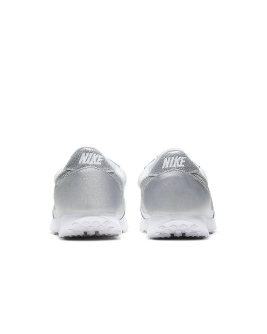Nike White (Wmns) Daybreak 'Metallic'
