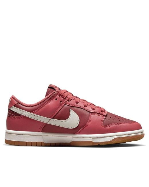 Nike Red (Wmns) Dunk Low 'Desert Berry'