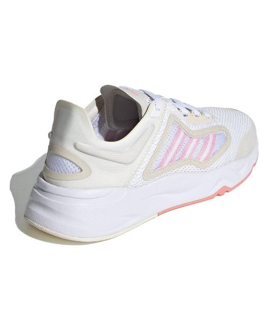 Adidas White (Wmns) Neo Futureflow Cc