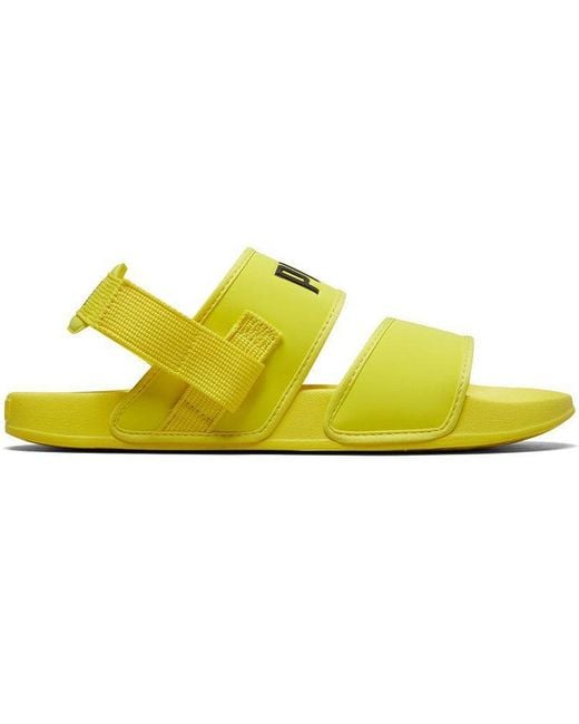 PUMA Yellow Leadcat Ylm Lite Sandal for men