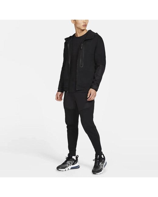 Nike Black Sports Casual Hooded Jacket For for men