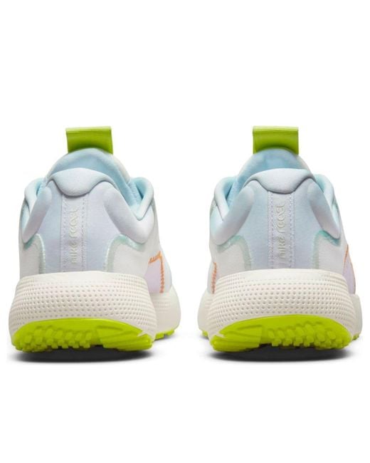 Nike White React Escape Run