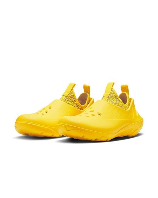 Nike Yellow System.23 Slip-On for men