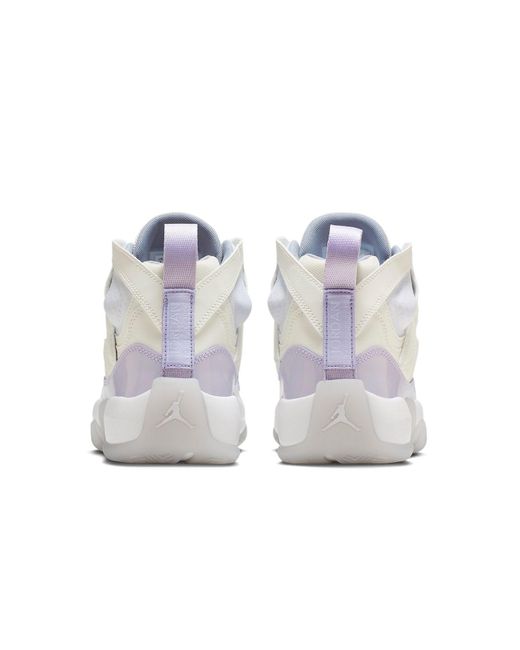 Nike White (Wmns) Jumpman Two Trey