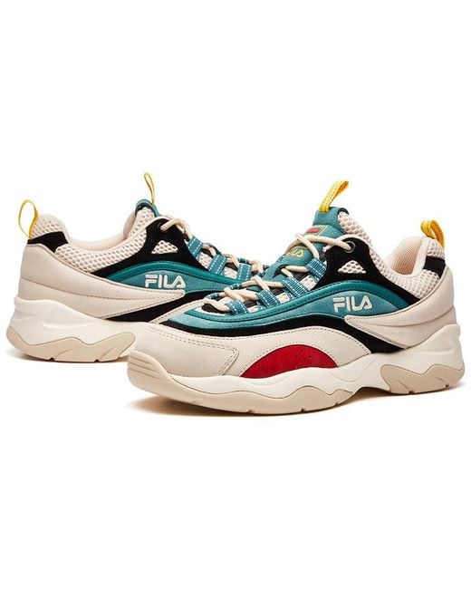 Fila White Fila Ray Classic Sport Shoes for men