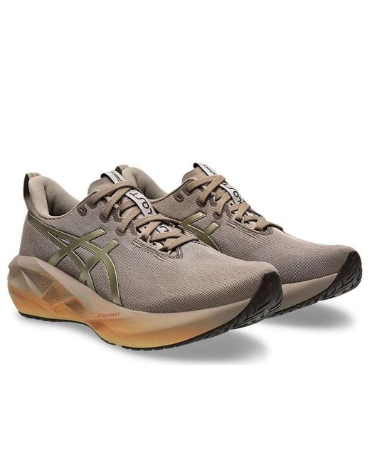 Asics Gray (Wmns) Novablast 5 'Luxe Taupe'