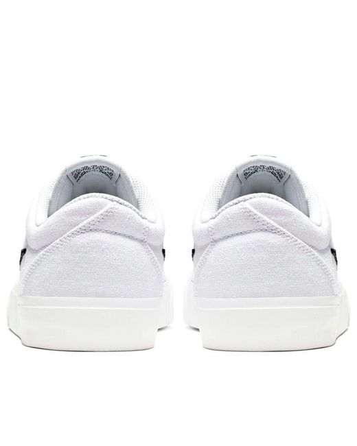 Nike White Charge Slr Txt Sb for men