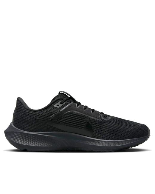 Nike Black Air Zoom Pegasus 40 Sneaker for men
