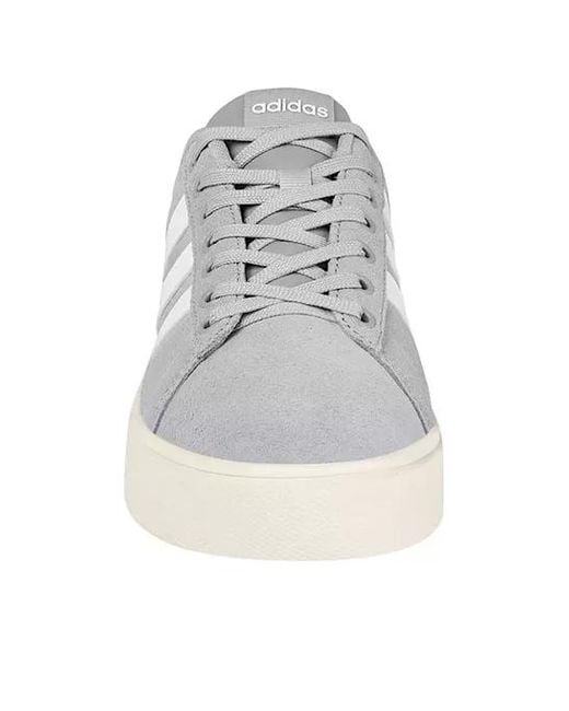 Adidas White Daily 4.0 Cloud Off' for men