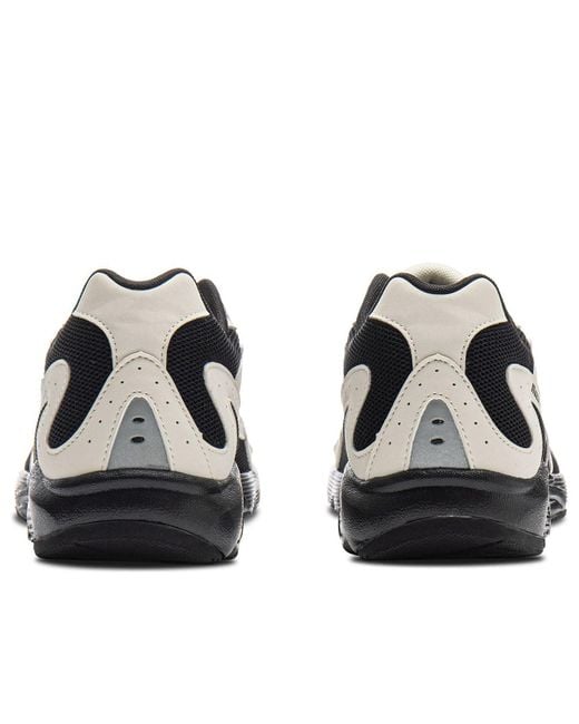 Mizuno Black Spark Cn for men