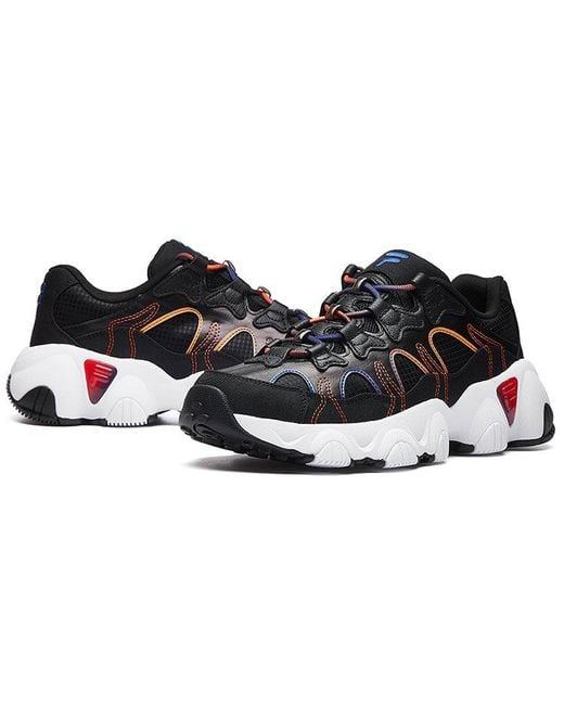 Fila White Jagger Retro Running Shoes for men