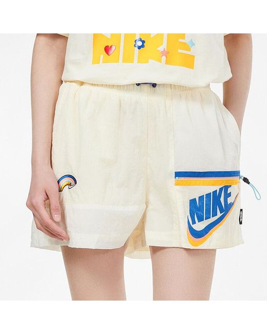 Nike Natural (Wmns) As W Sportswear Icon Clash Short Coconut Milk