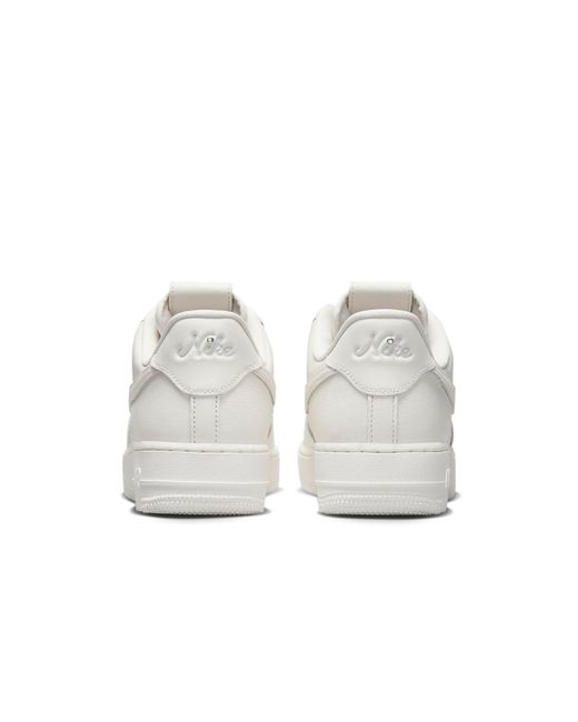 Nike White Air Force 1 '07 Lv8 Shoes