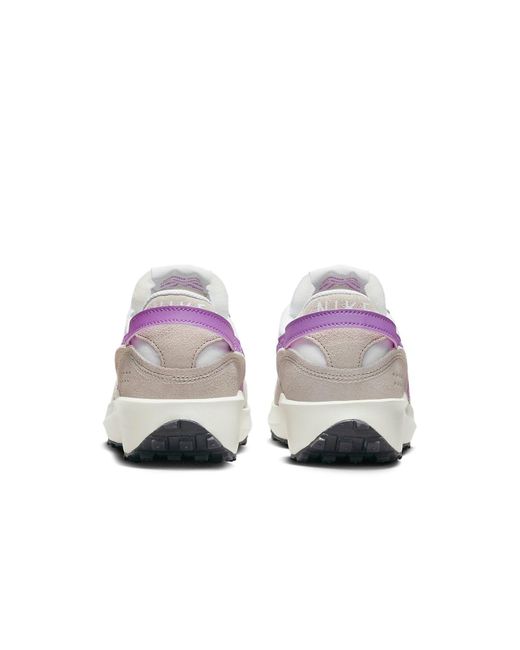 Nike White (Wmns) Waffle Debut Rush Fuchsia'