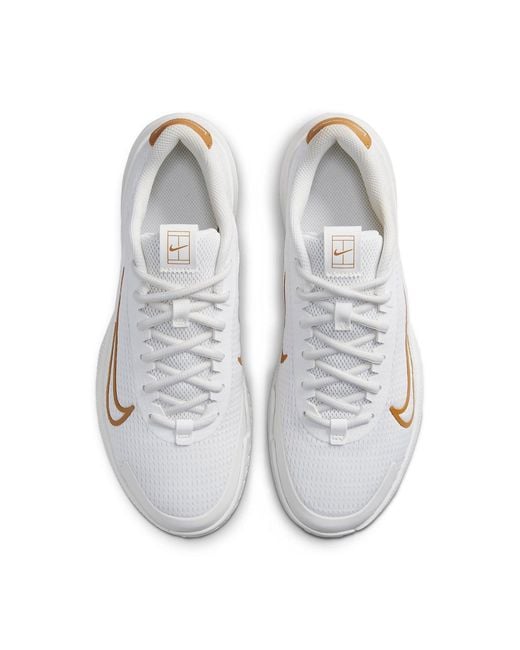 Nike White (Wmns) Court Vapor Lite 2 Hc 'Sail Desert Ochre'