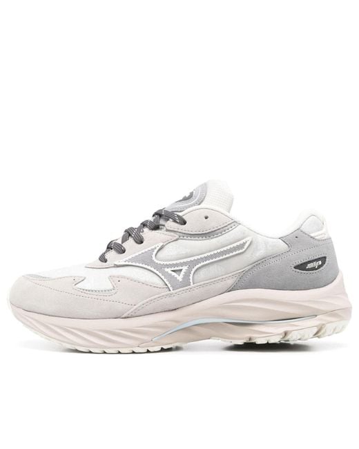Mizuno White Wave Rider Beta 'Minetic Pack for men