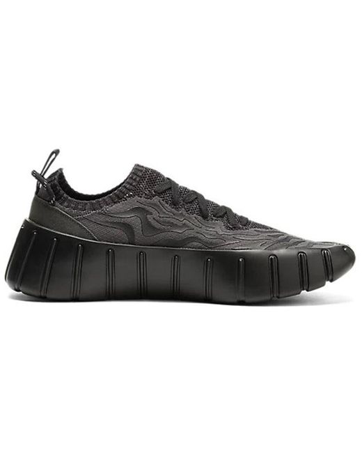 Onitsuka Tiger Black Gigatia Sock Shoes for men