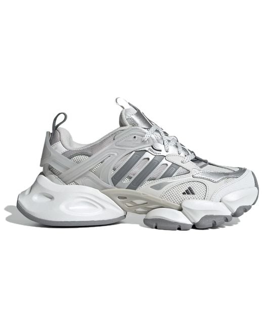Adidas White Xlg Runner Deluxe