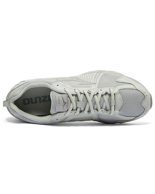 Mizuno White Spark Cn 2 for men