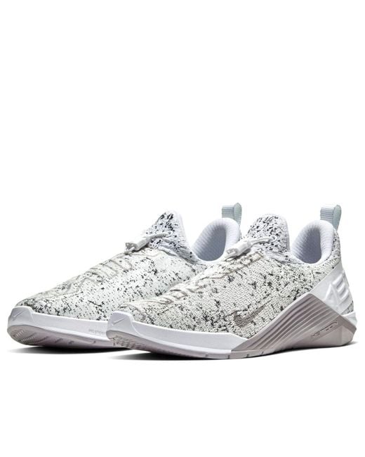 Nike White (Wmns) React Metcon