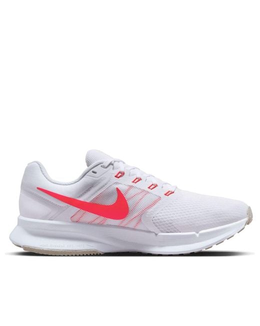 Nike White Run Swift 3 Bright Crimson' for men