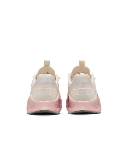Nike Pink (Wmns) Free Metcon 5 Workout Shoes 'Pale Ivory Ice Peach'
