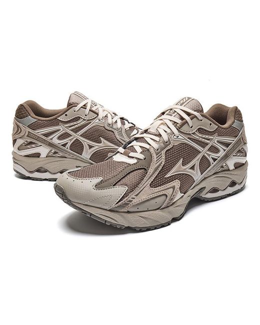 Mizuno Gray Wave Solar V2 for men